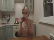 I'm lost! But I found a dick instead of a house. Guy filled my ass with cum | PORR.XXX