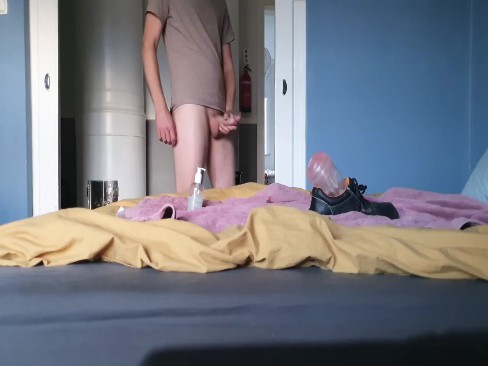 Swedish guy moaning fucking fleshlight on bed | FPOV | PORNO.NU