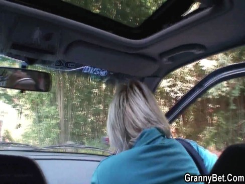 He picking up hitchhiking old granny for play | PorrTube.com