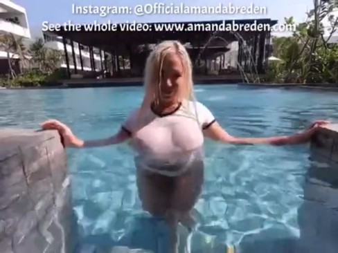 Amanda Breden - Public pool fun HD 4K at porn.se