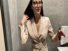 The boss fucked a lustful secretary in the toilet | Barbarianporno.com