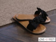 Redhead big titty MILF gives a slippery footjob | PORR.XXX