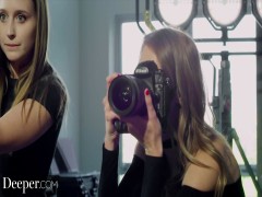 Deeper. Naomi & Ashley have intense threesome at photoshoot | Barbarianporno.com