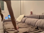 JE PREND EN BOUCHE L’ ÉNORME BBC De MON VOISIN AVANT QU’IL ME PRENNE SUR LA TABLE À MANGER 😍 | Barbarianporno.com