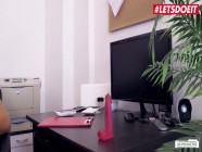 Bums Buero - Big Tits MILF Blonde Secretary Fucks Young Interns - LETSDOEIT | PORR.XXX