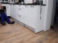 Horny cheating Wife fucks the Plumber - Cuckold Husband clean up creampie | PORR.XXX